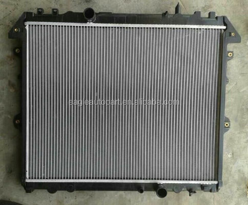 2.5 رادیاتور موتور D-4D 16400-OL250 برای تویوتا هیلوکس Innova Auto