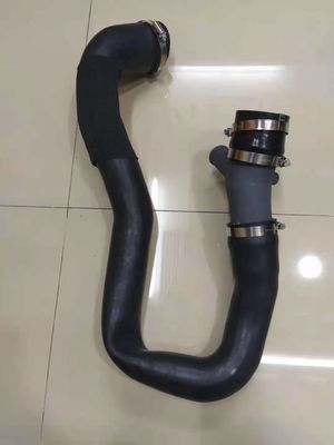 LR024305 Intercooler لوله بدن ترشح کننده Evoque L538 لوله جذب هوا بدن ترشح کننده