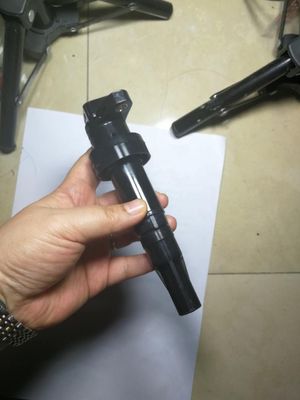 کپسول روشن کننده خشک مداد خودرو 27301-02300 برای هیوندای GETZ استاندارد OEM