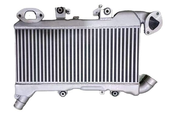 آلومینیوم Intercooler Assy OE NO. 17940-51020 برای تویوتا لند کروزر 2012-2020