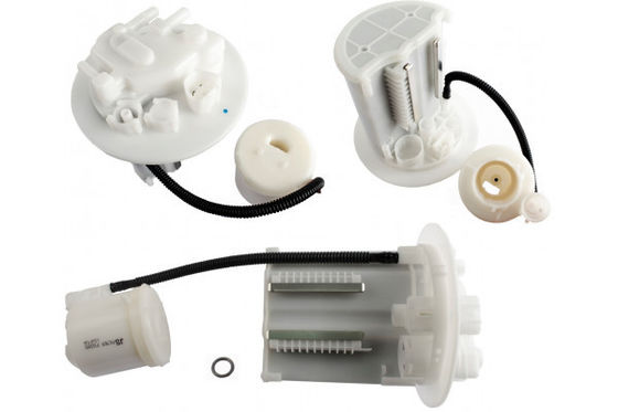 Fuel Filter Assembly 77024-12050 for Toyota Corolla ZRE151 with Imported Plastic Construction