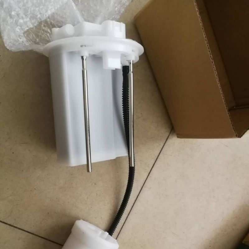 فیلتر سوخت پلاستیکی وارداتی 77024-42011-77024-42080 برای تویوتا لکسوس NX Rav4