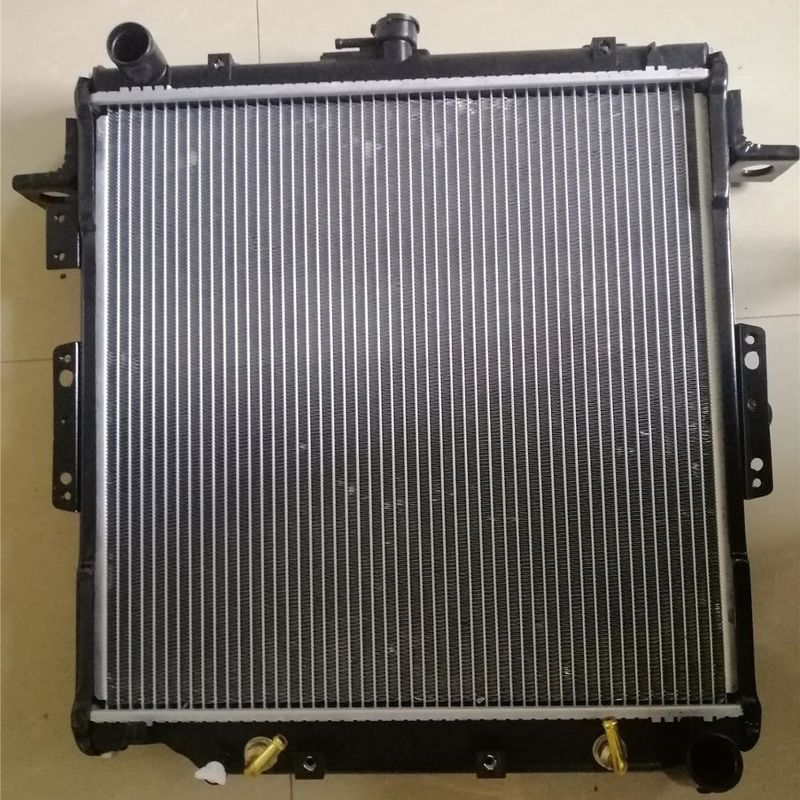 16400-67030 رادیاتور خنک کننده برای TOYOTA LANDCRUISER KZJ 78 2.4d موتور بهترین انتخاب