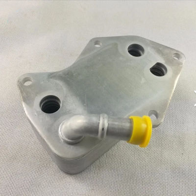 038117021c خنک کننده روغن موتور آدی فولکس واگن جتا 2010 آٹو رادیاتور مبادله گرما